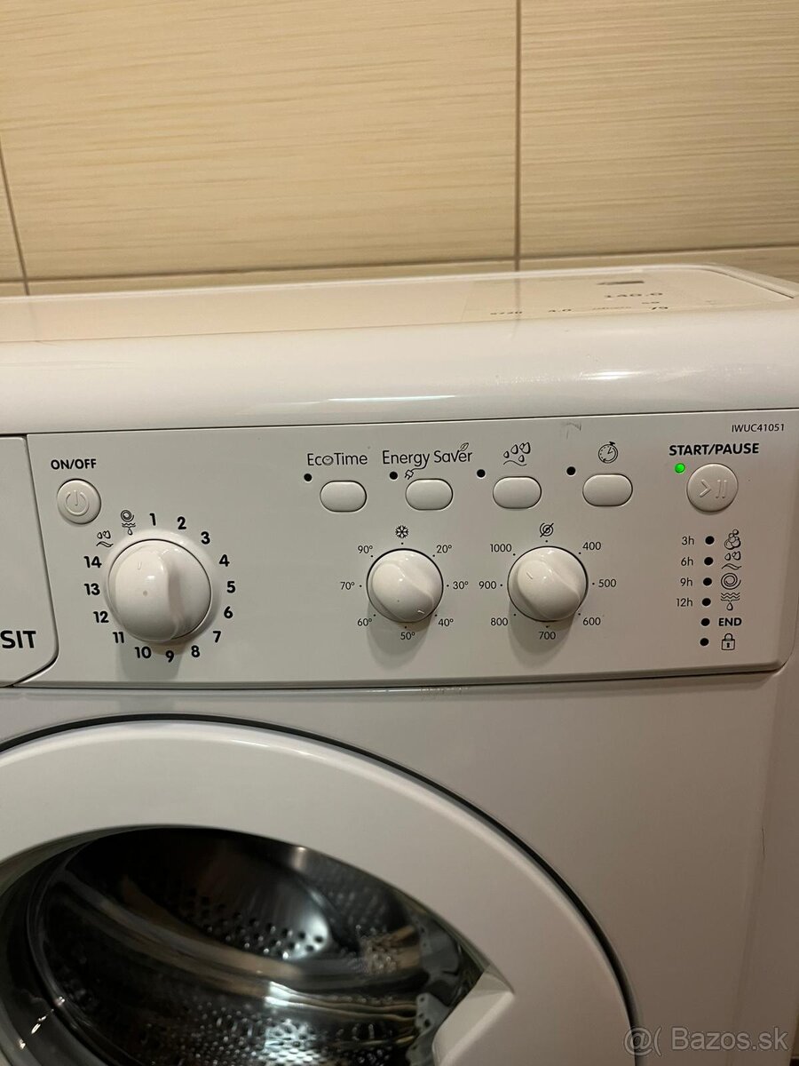 Práčka Indesit-4kg,A+ - 2