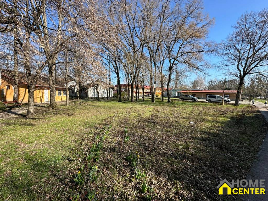 NA PREDAJ POZEMOK V AREÁLI TERMÁLNEHO KÚPALISKA PATINCE - 2