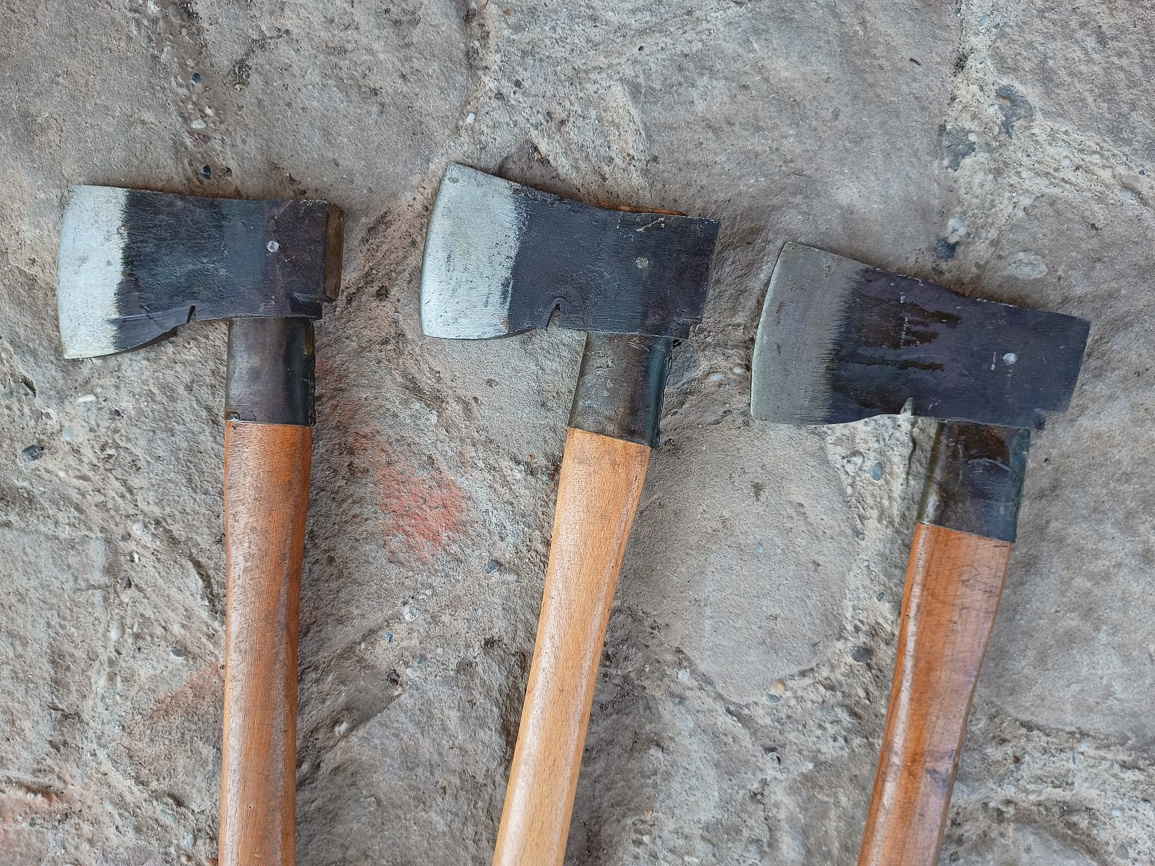 sekera,sekery,hoblík,nebožiec,staré náradie,dláto topor 32 - 2