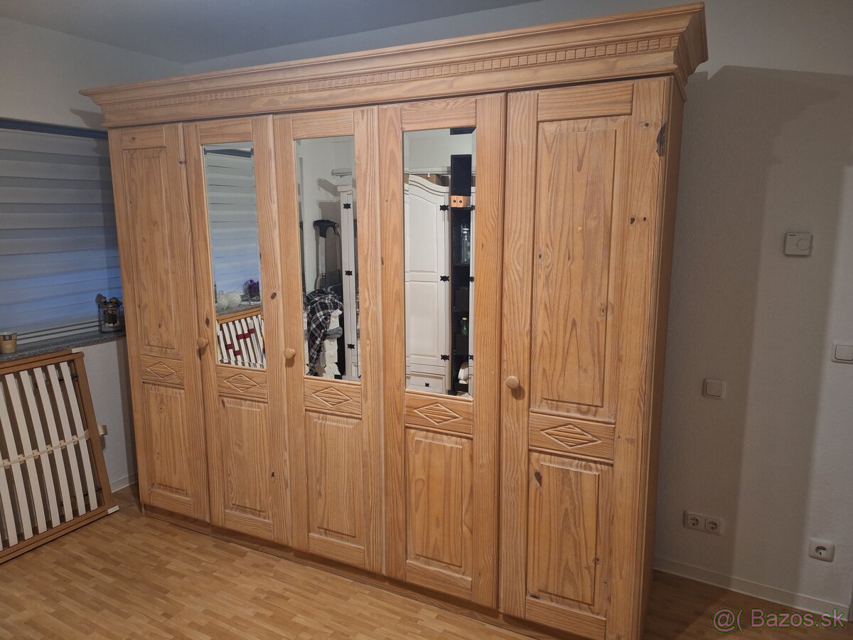 SPÁLNA KVALITNÁ PINIE TOP STAV AKO NOVÁ - 2