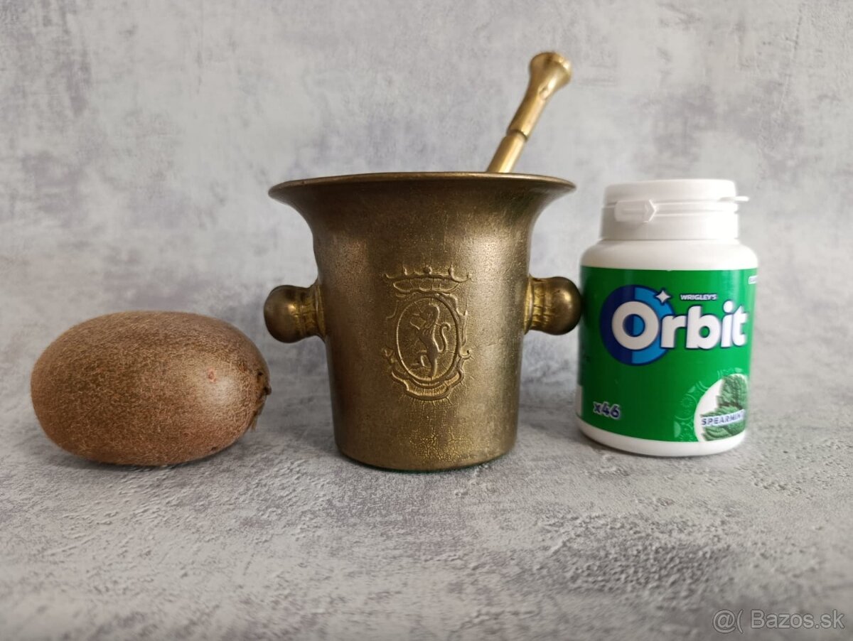 Starý malý hmoždíč s tloukem do sbierky, dekoracia - 2