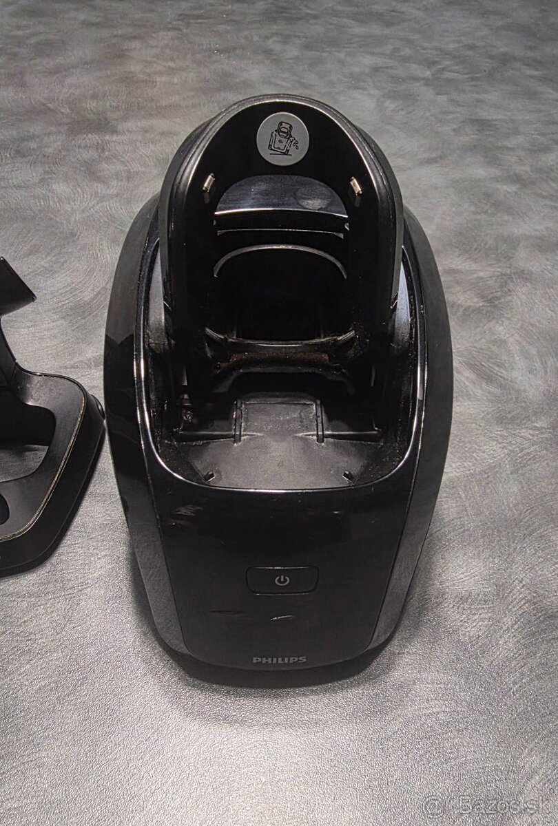 Holiaci strojček PHILIPS senso touch 3D - 2