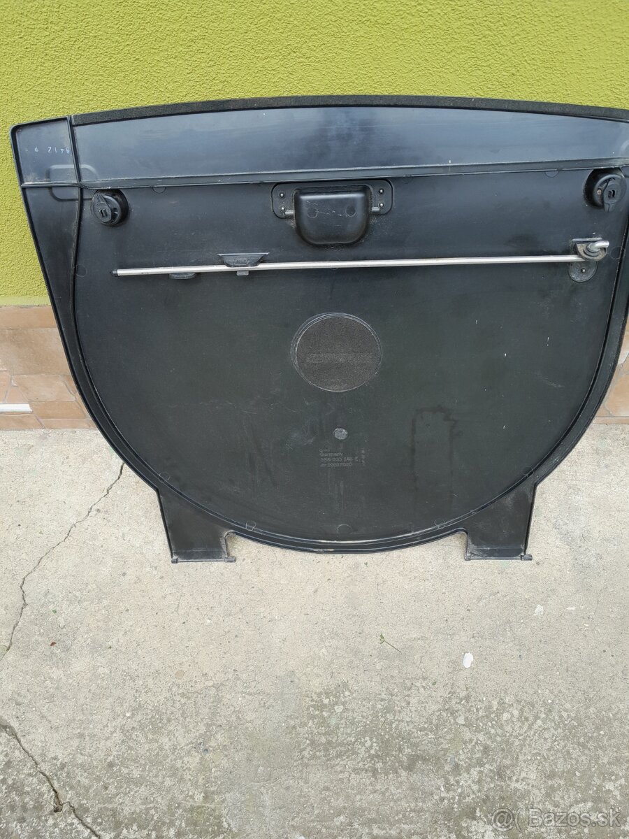 KRYT REZERVY PASSAT B5.5 - 2