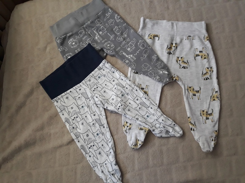 Polodupačky v.62-68 - 9 ks - 2