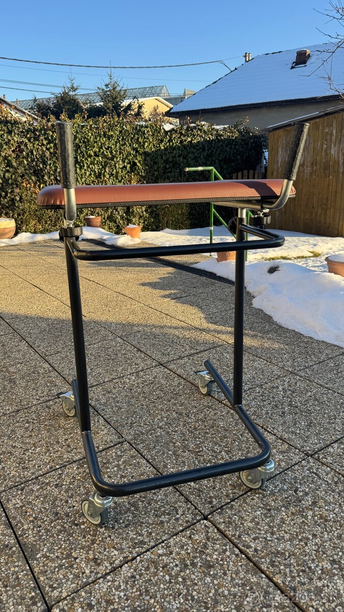 Chodítko (G-aparát) - 2