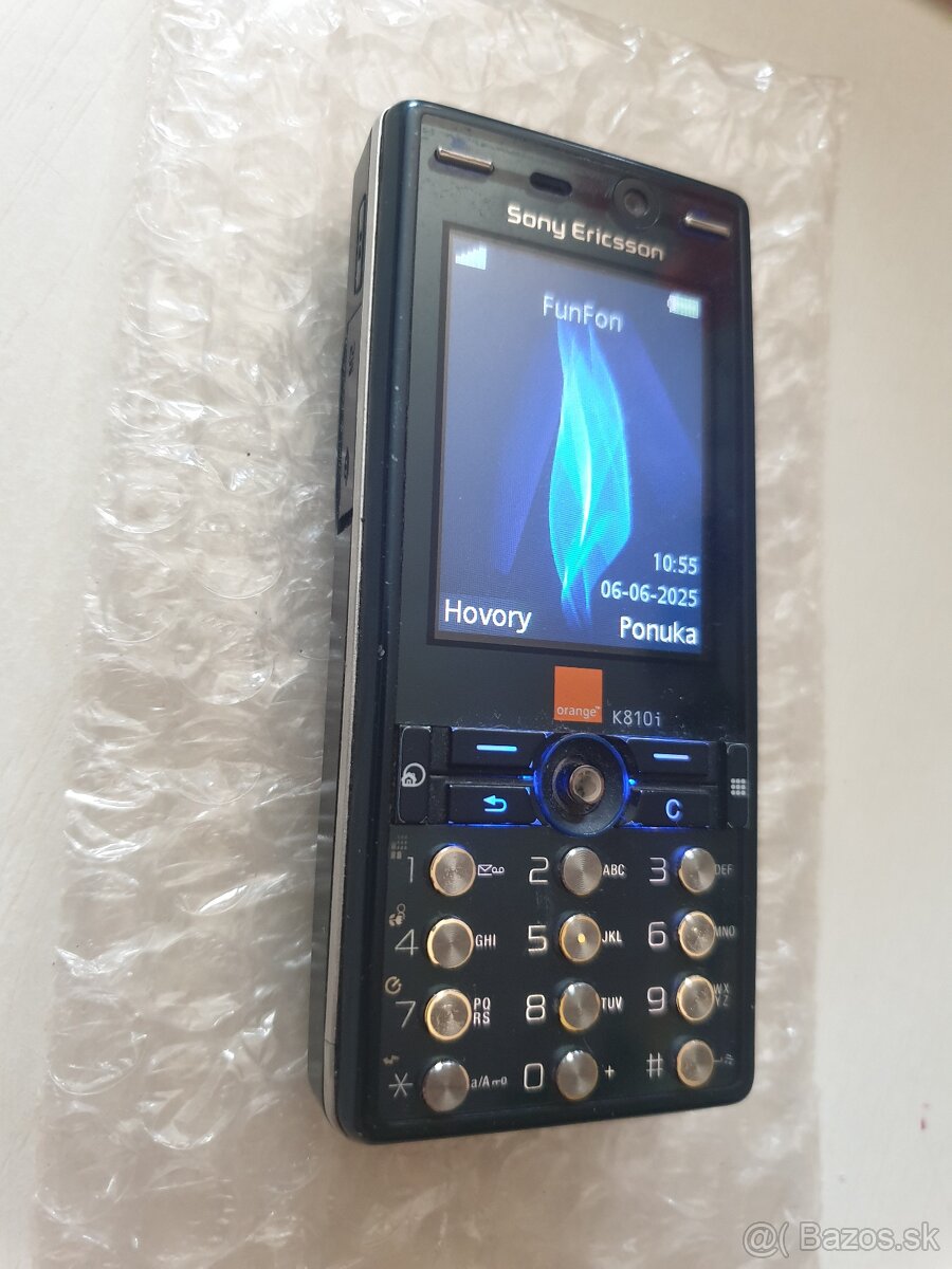 Sony Ericsson K810i - 2