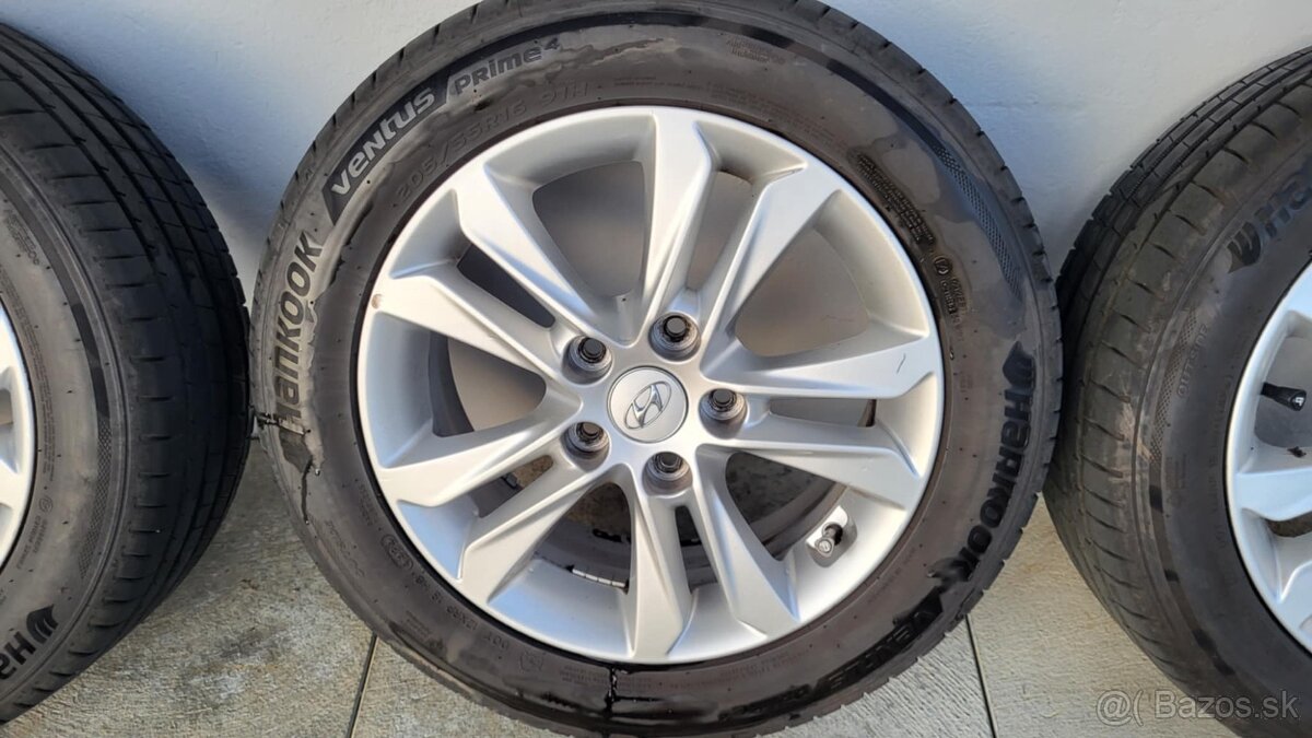 Pneu + disky Hyundai - 2