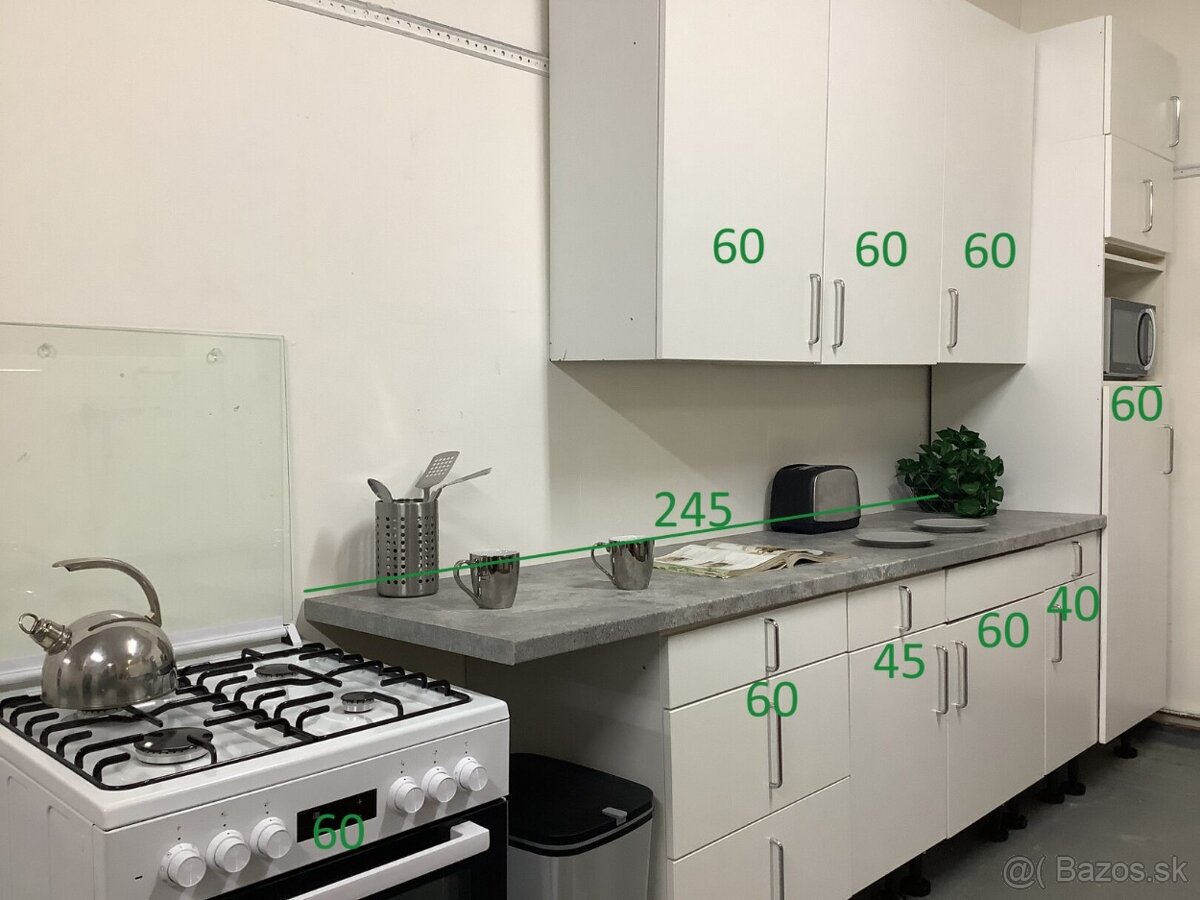 Kuchyňa BLANKA v bielej farbe - 2