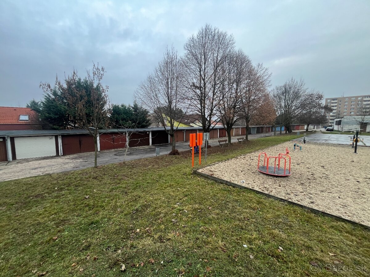 Garáž – lokalita Terasy - 2