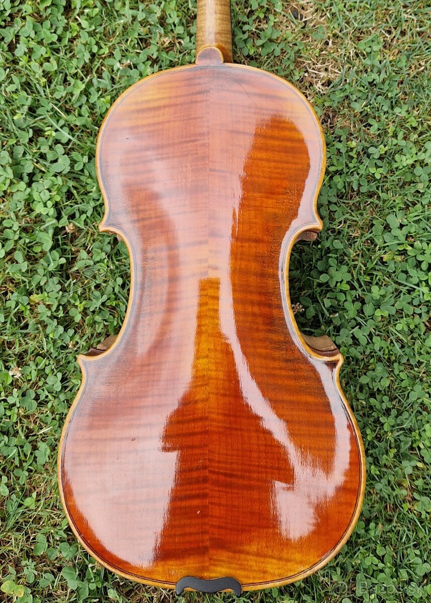 Husle Guarneri 4/4 - 2