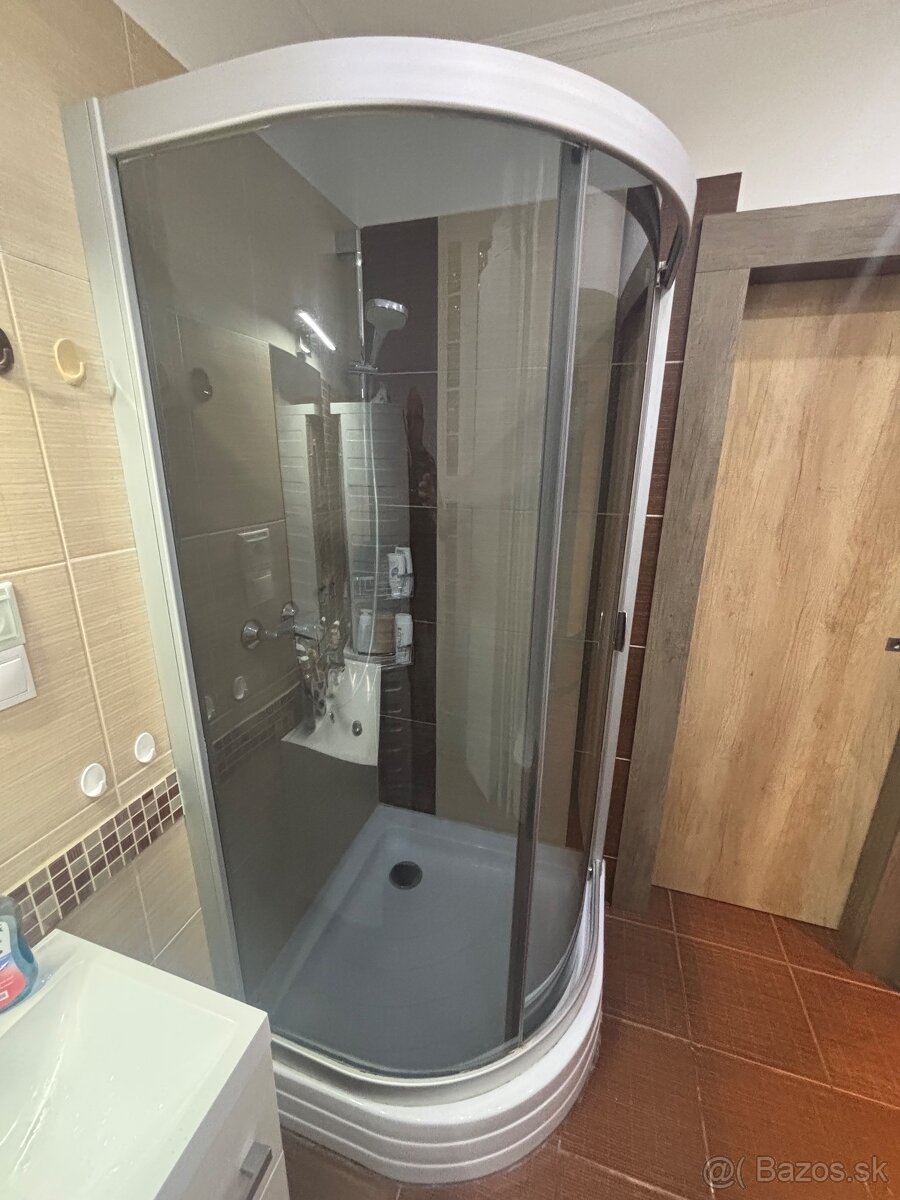 Predam sprchovy kut 90x90 - 2