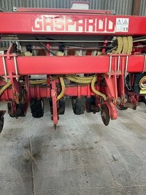 Predám sejačku na kukuricu Gaspardo - 2
