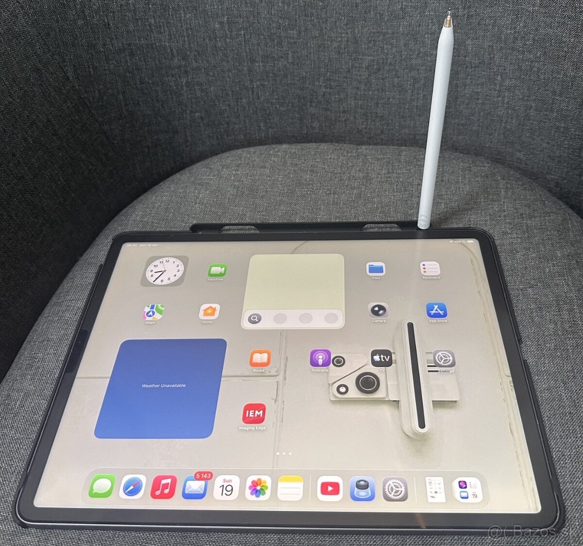 iPad Pro 12.9" Gen 5th 128GB + Magic Keyboard + Pencil 2.ge - 2