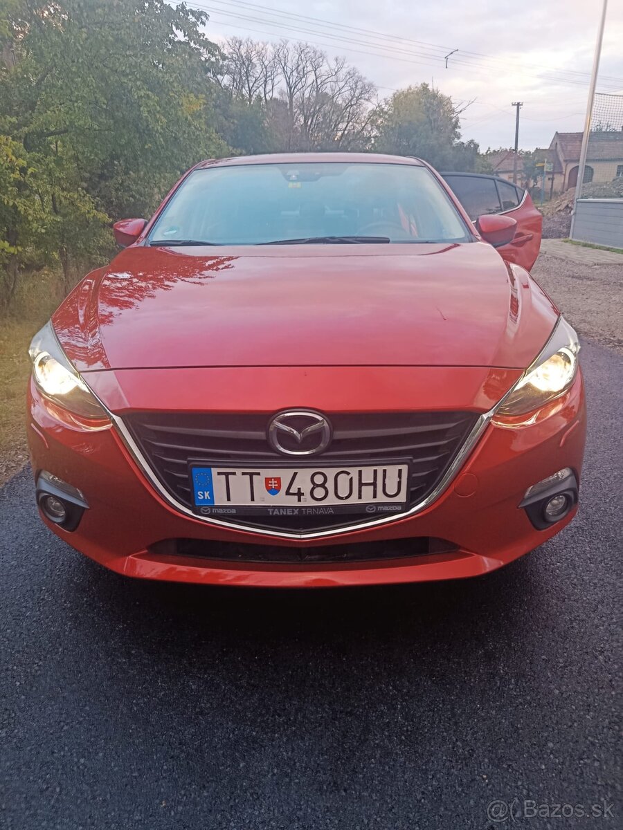 Mazda 3 sedan - attaktion - 2