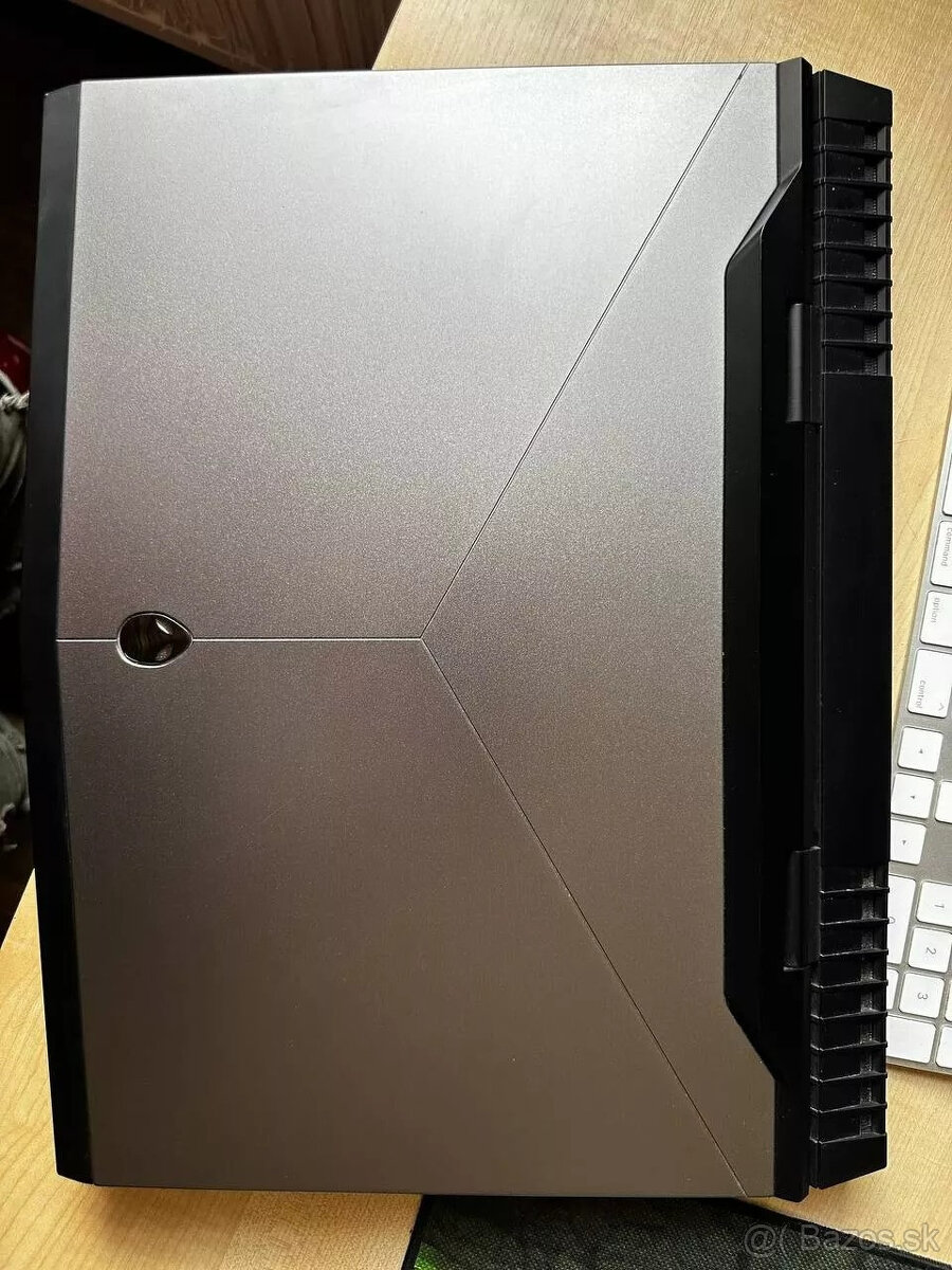 Dell Alienware 17 R4 17,3" Intel Core i9 - 2