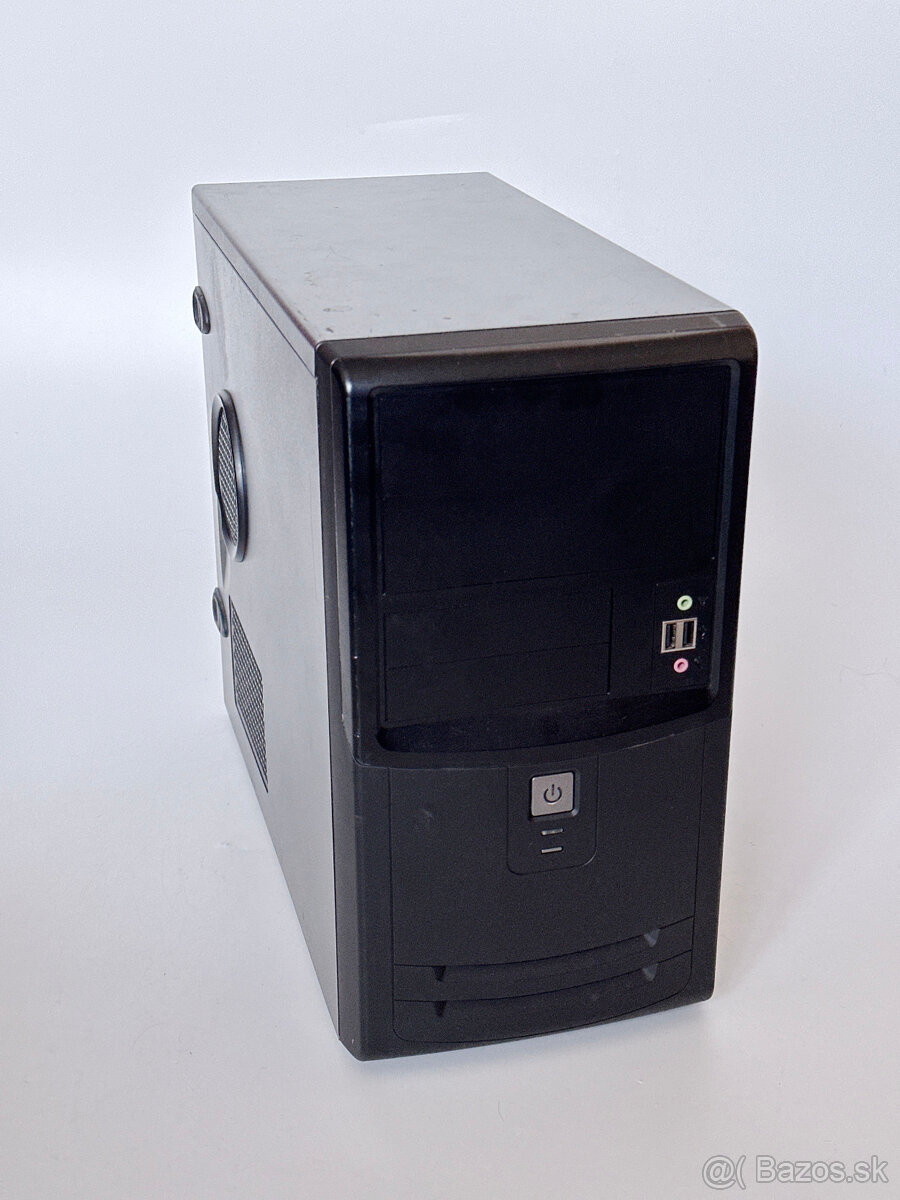 Počítač Logico s monitorom a príslušenstvom - 2