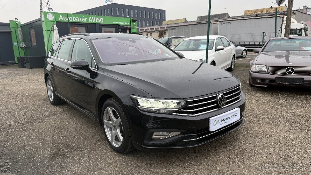 Volkswagen Passat Variant 2.0 TDI Elegance DSG - 2
