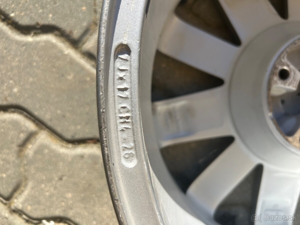 Predám na peugeot - 2