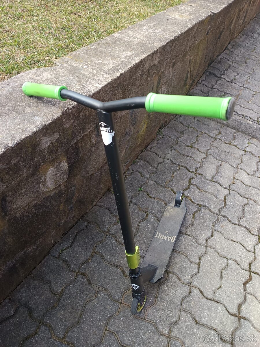 Kolobežka Bandit - 2