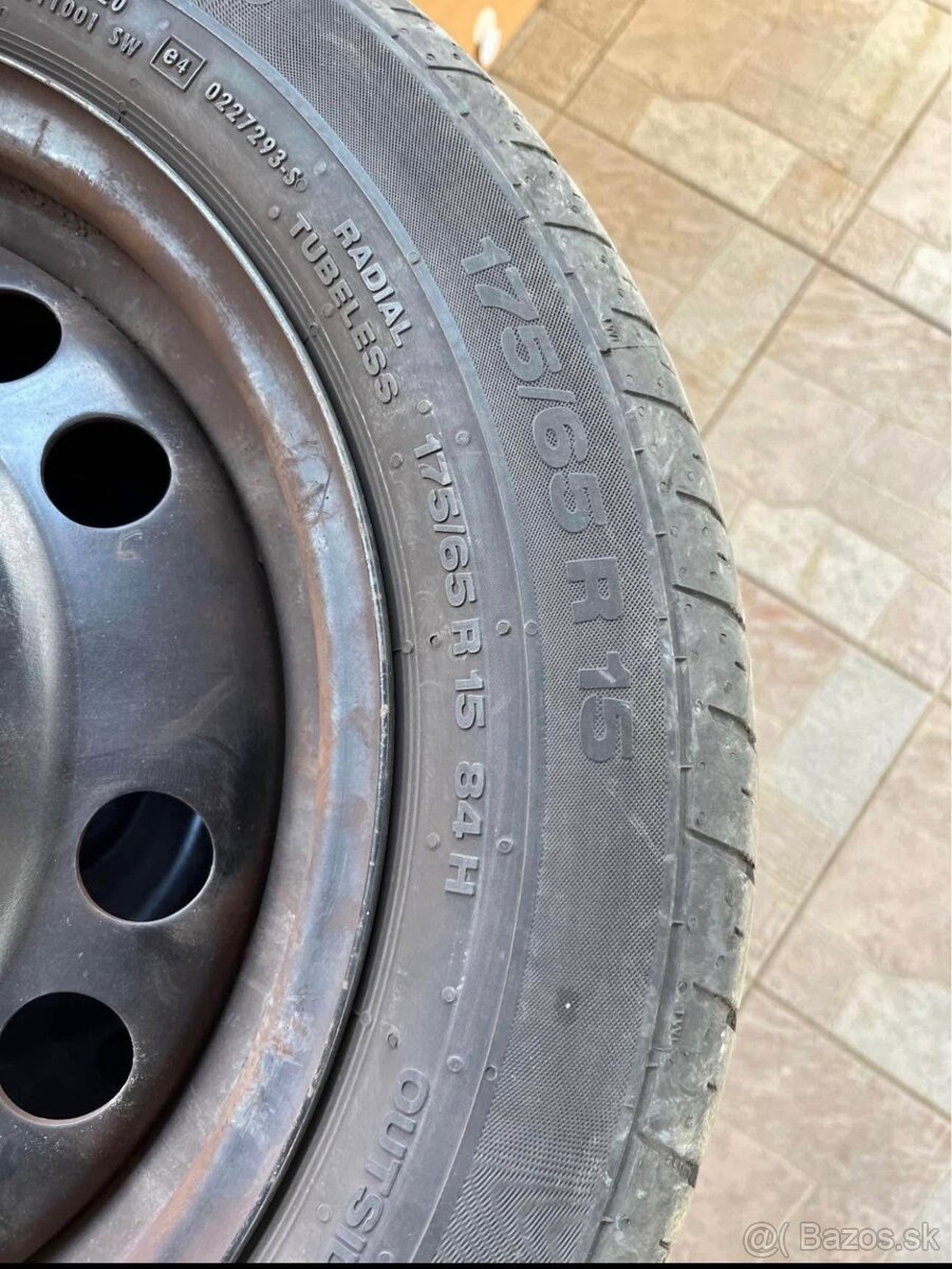 Letné pneu 175/65r15 - 2