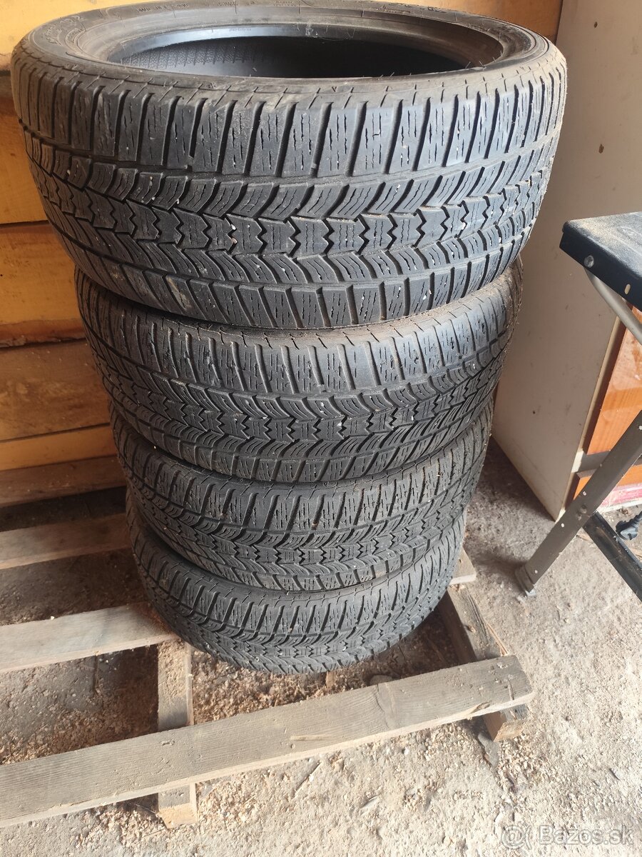 Pneumatiky 225/50 R17 - 2