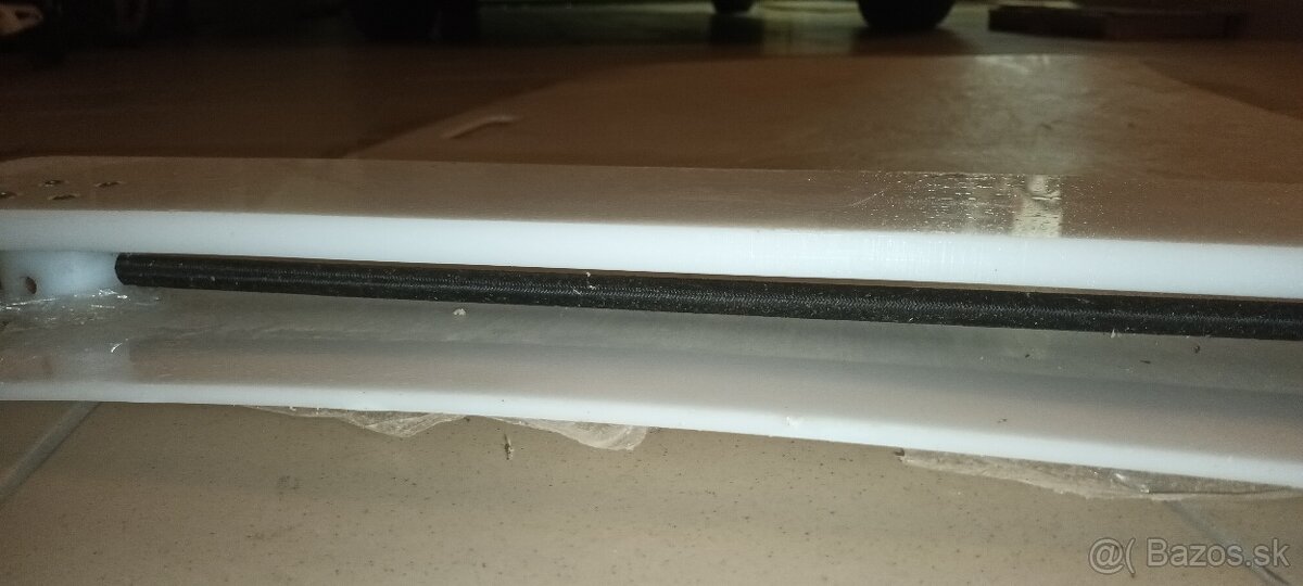 Predám- malo používanú streleckú dosku. - 2