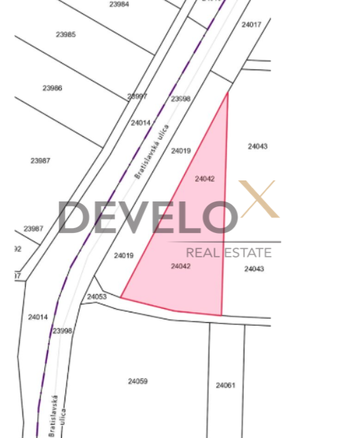Na predaj stavebný pozemok v blízkosti obce Zohor - 2