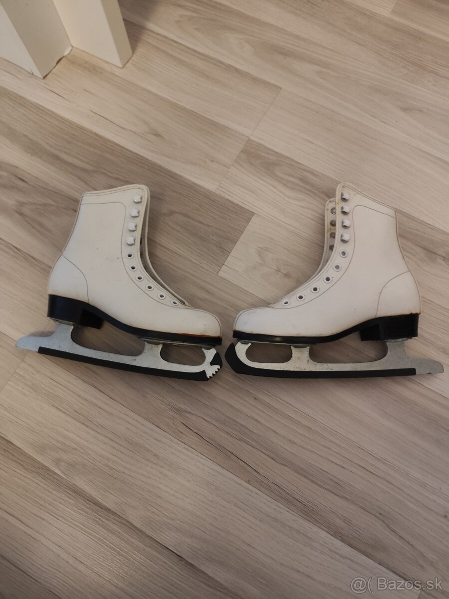 Detské dievčenské ľadové korcule - 2