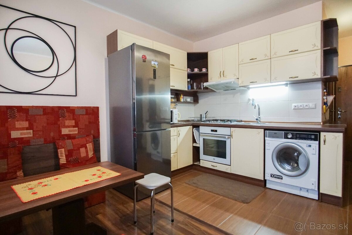 Na prenájom prerobený a zaridený 1-izbový byt blízko stanice - 2