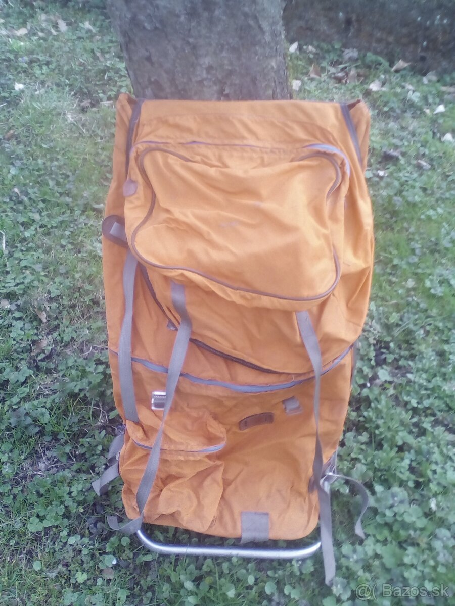 retro turistický batoh - 2