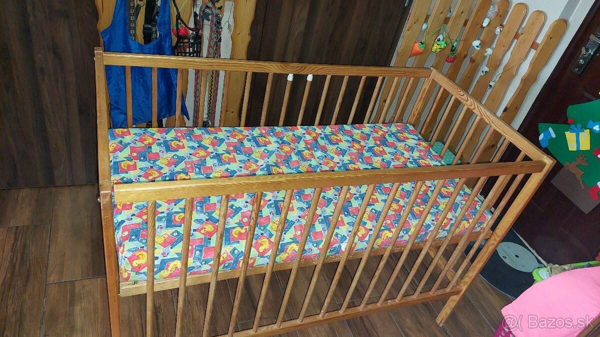 Detská drevená postieľka - 2