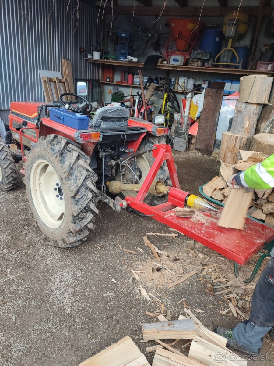 Kužeľová štiepačka - 2