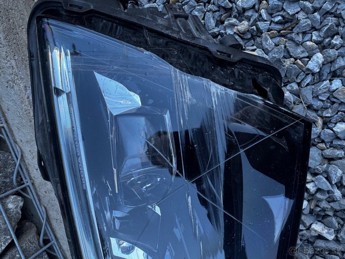 ✅Škoda Scala led svetlo ľavé - 2