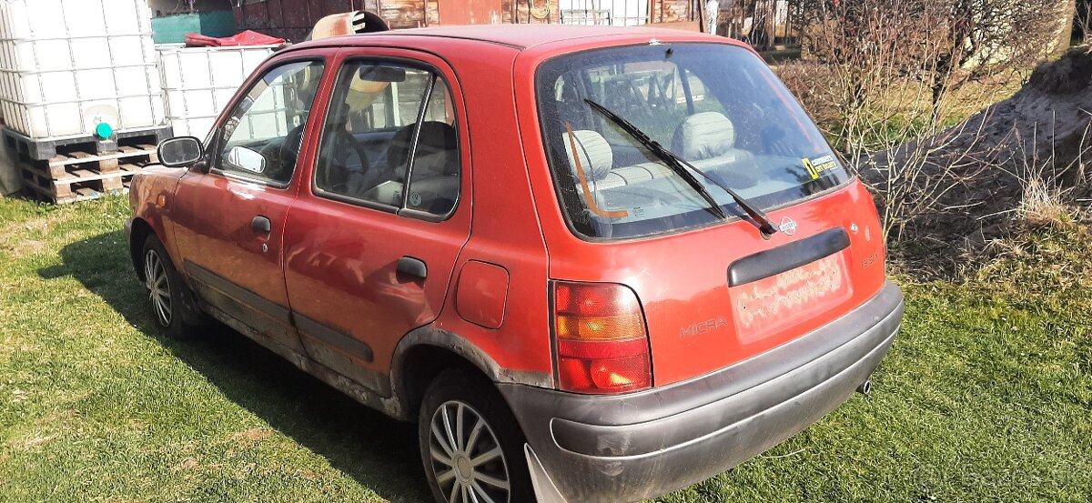 Nissan micra k11 1.0 automat - 2