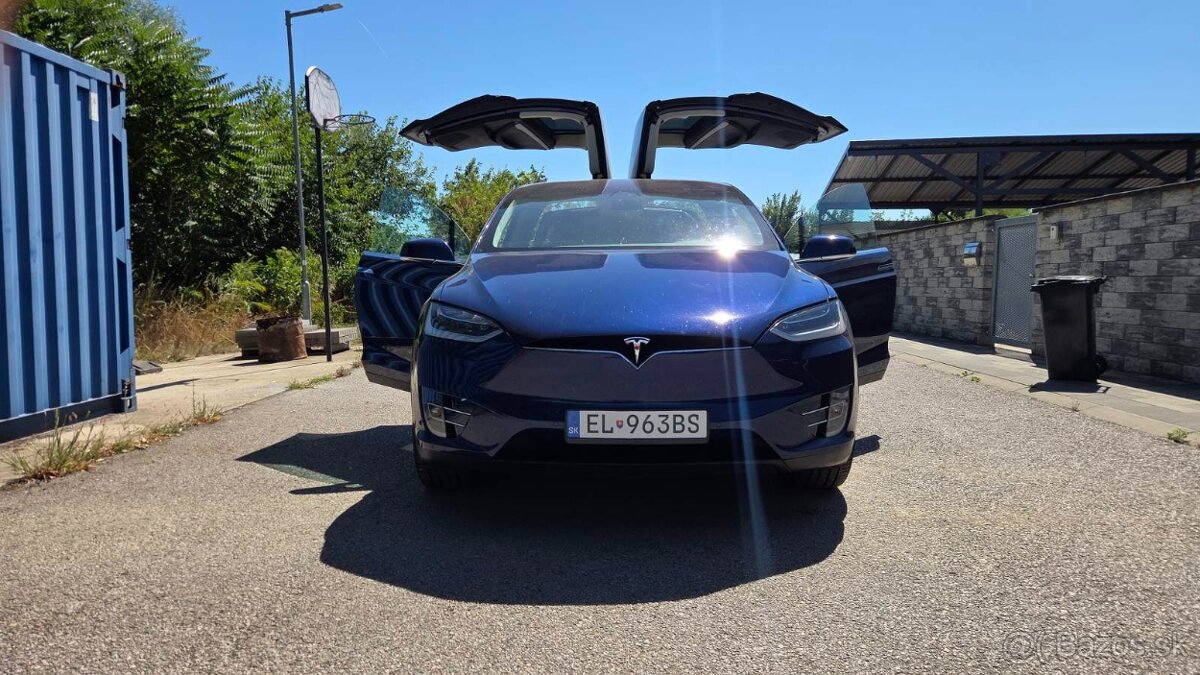 Tesla Model X 100D, 7 miest, ťažné - 2