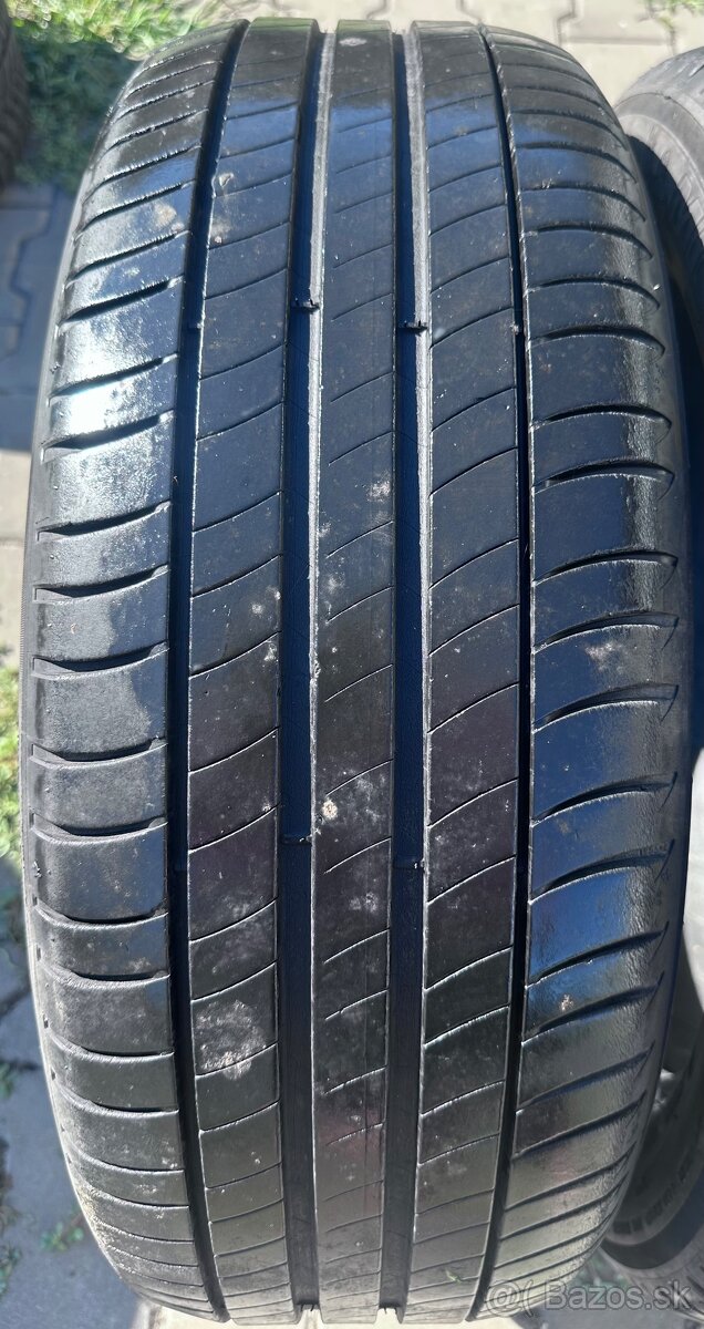 Letne pneu 215/55R18 - 2