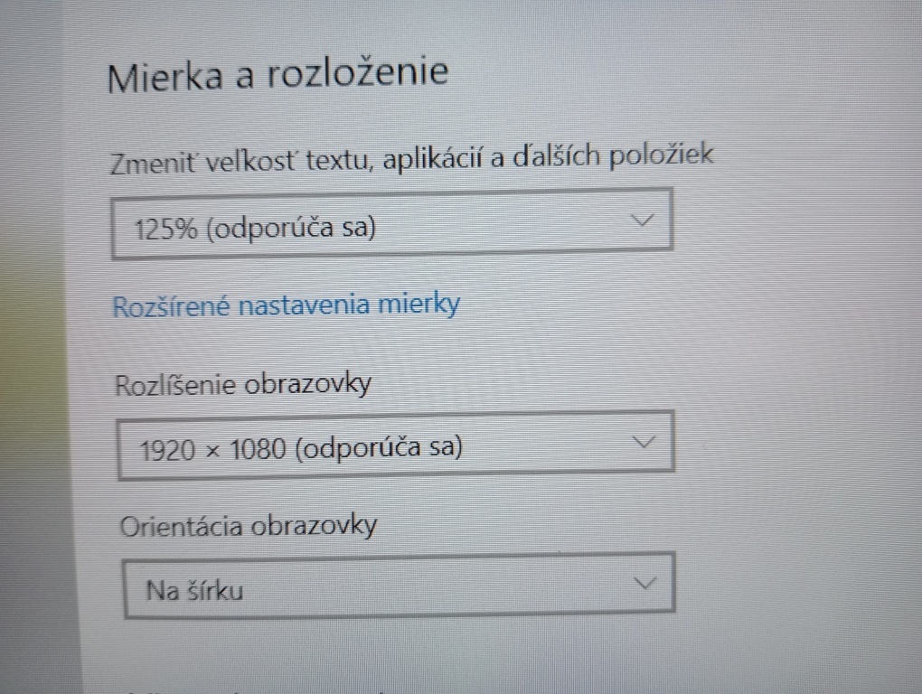 predám Dell latitude 5550 - Intel core i5 - 8gb ram - 2