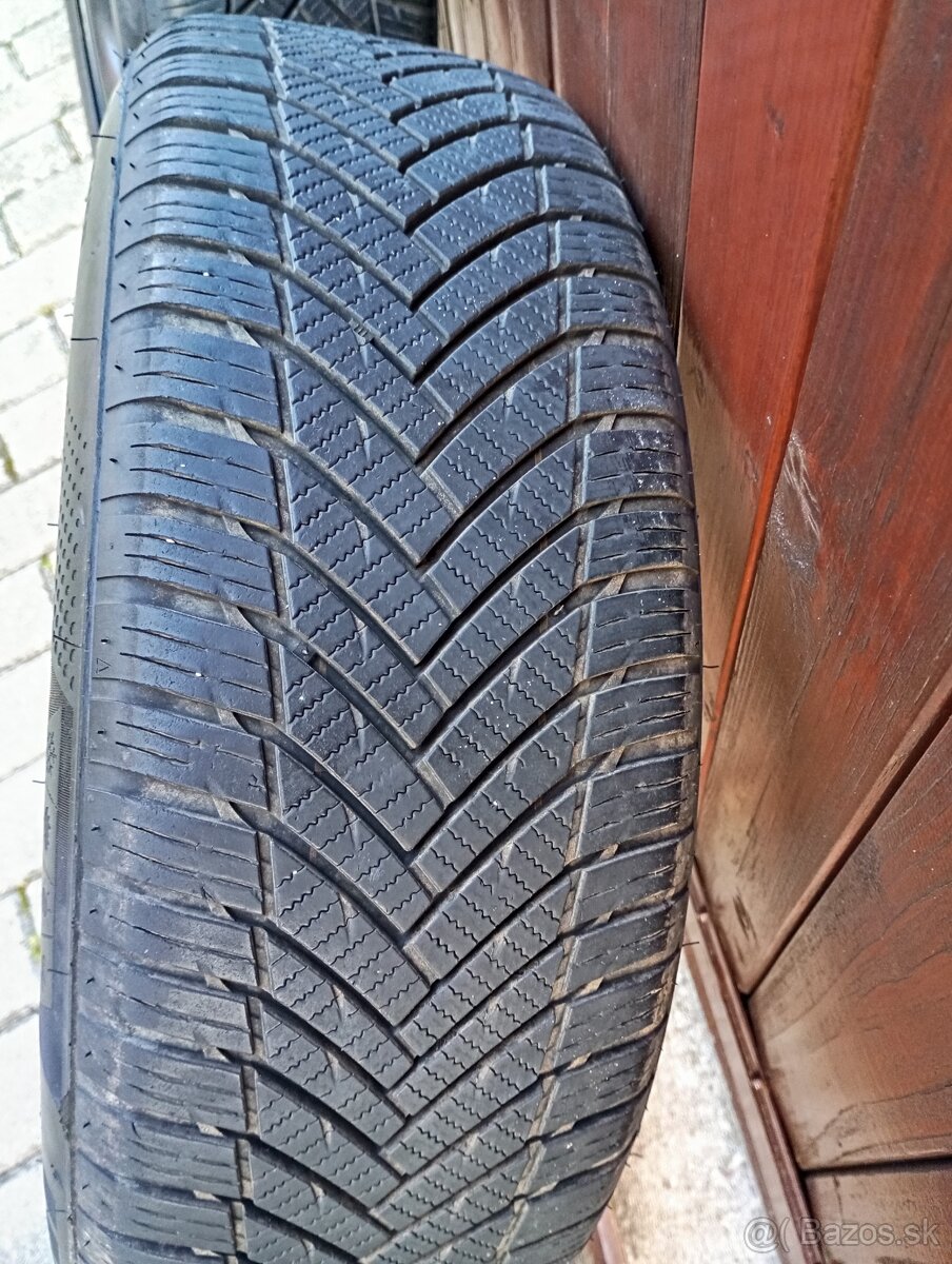 Predám celoročne pneu 185/60 r15 - 2