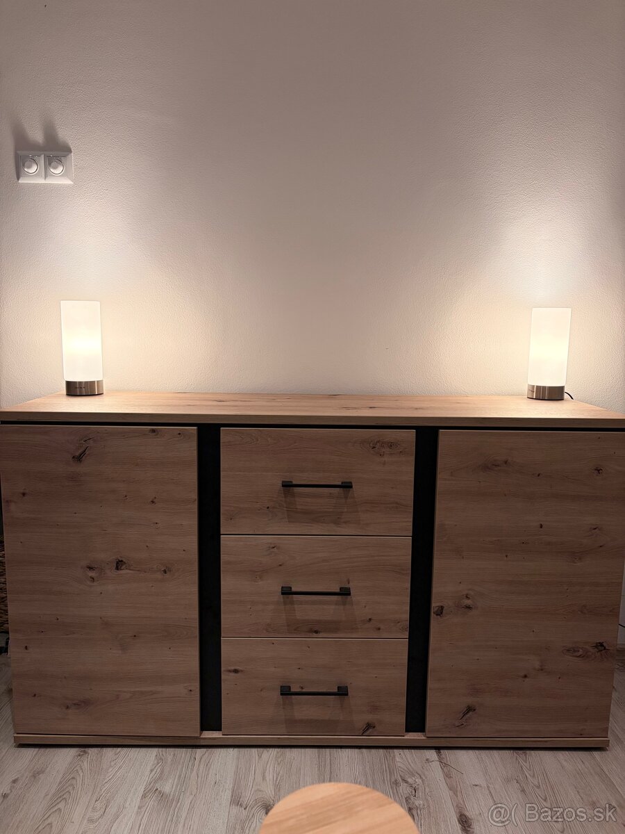 Komoda - 2