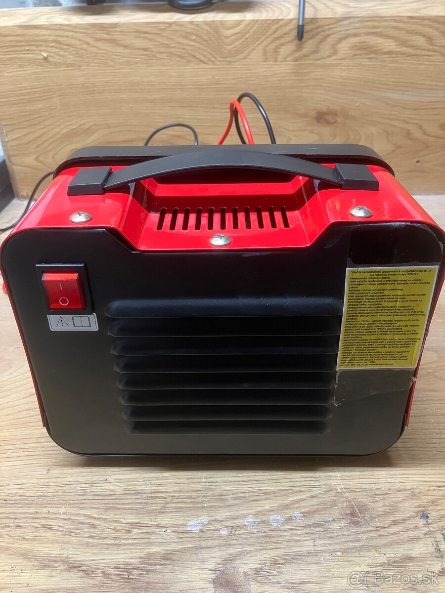 SOLUTION BC-15S Nabíjačka autobatérií - 2