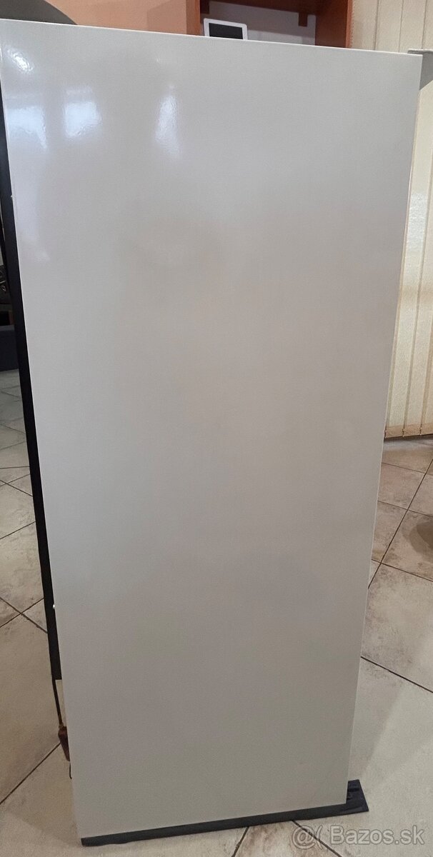 Vstavaná chladnička s mrazničkou - 2