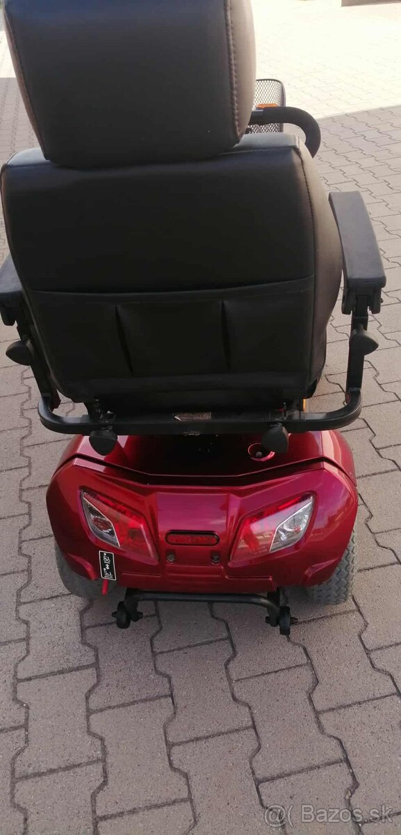 Elektrický invalidný vozík - 2