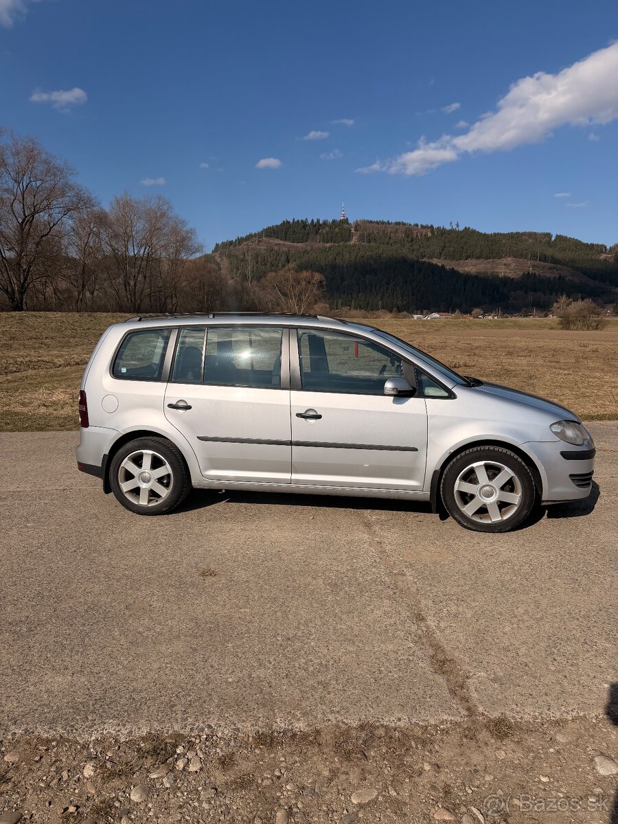 Vw touran - 2