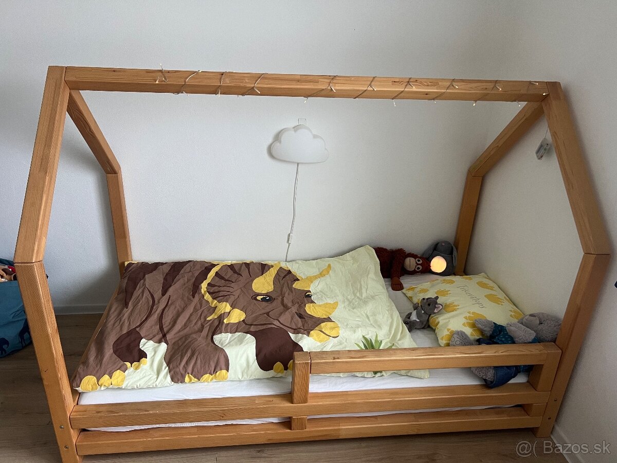 Detska domcekova postel - 2