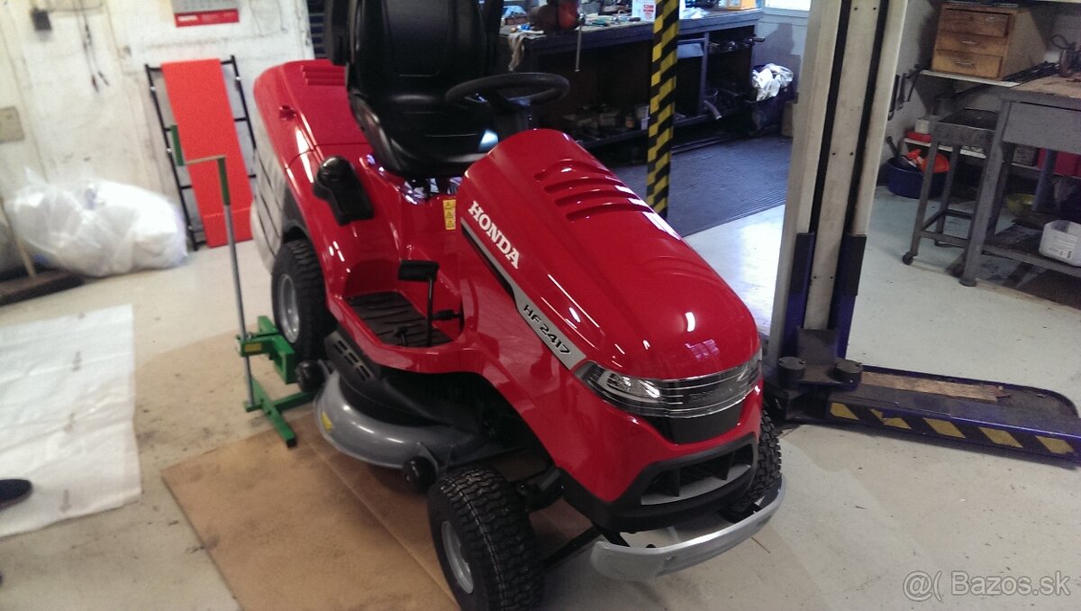 Traktorova kosacka-HONDA - 2