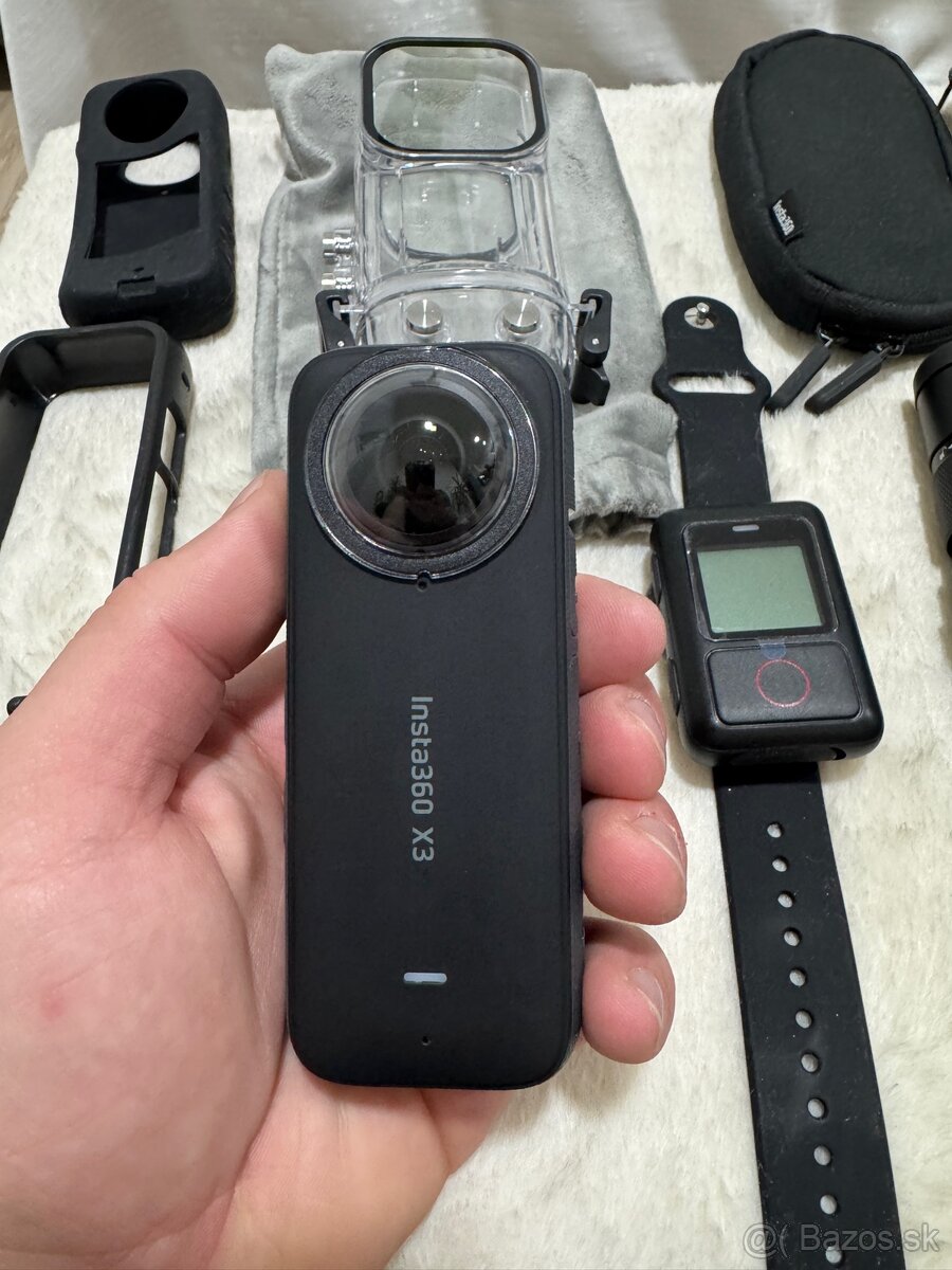 Insta 360 X3 - 2