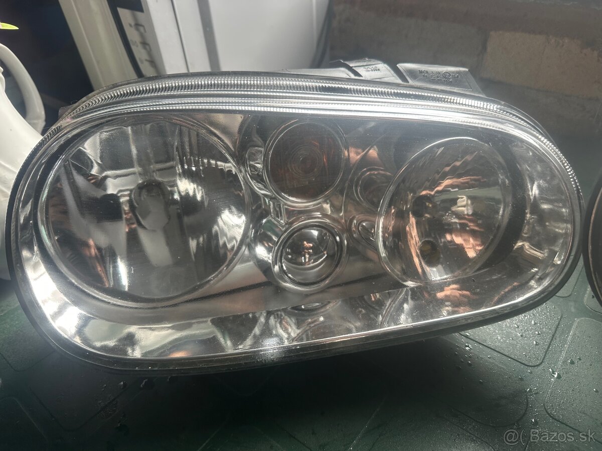 Predné svetla Golf 4 - 2