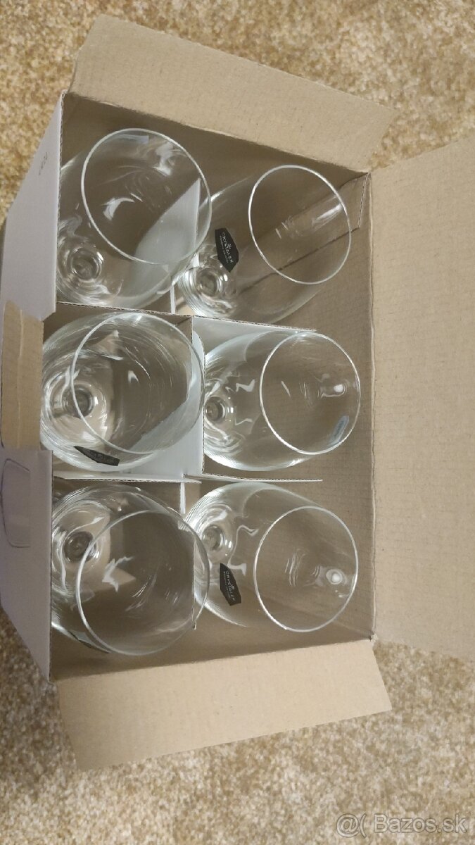 Predám poháre na víno/ Swarovski - 2