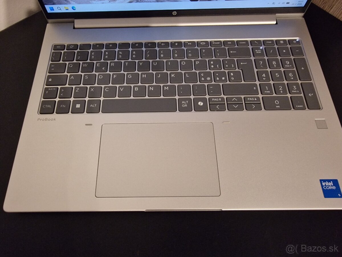 16" HP ProBook 4 G1i 16 - 2