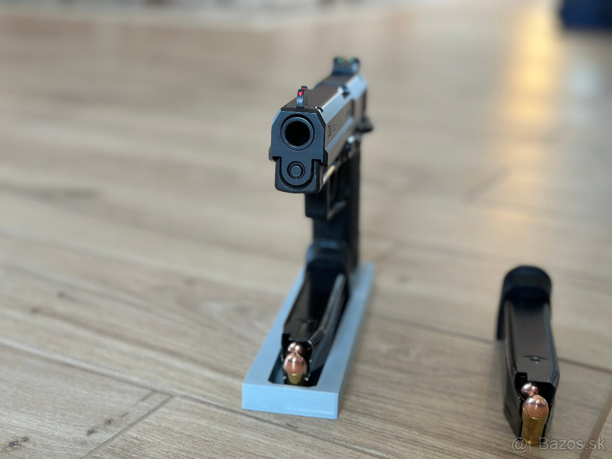 HK USP 45 - 2